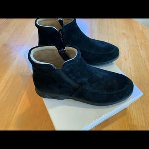 Leman black suede booties